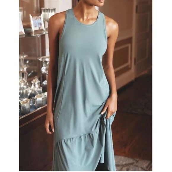 Sweaty Betty Explorer Ace Blue Athletic Lightweight Midi Dress NWT Size Medium - Picture 8 of 8